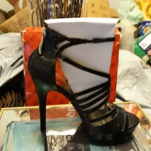 Guess Stilettos